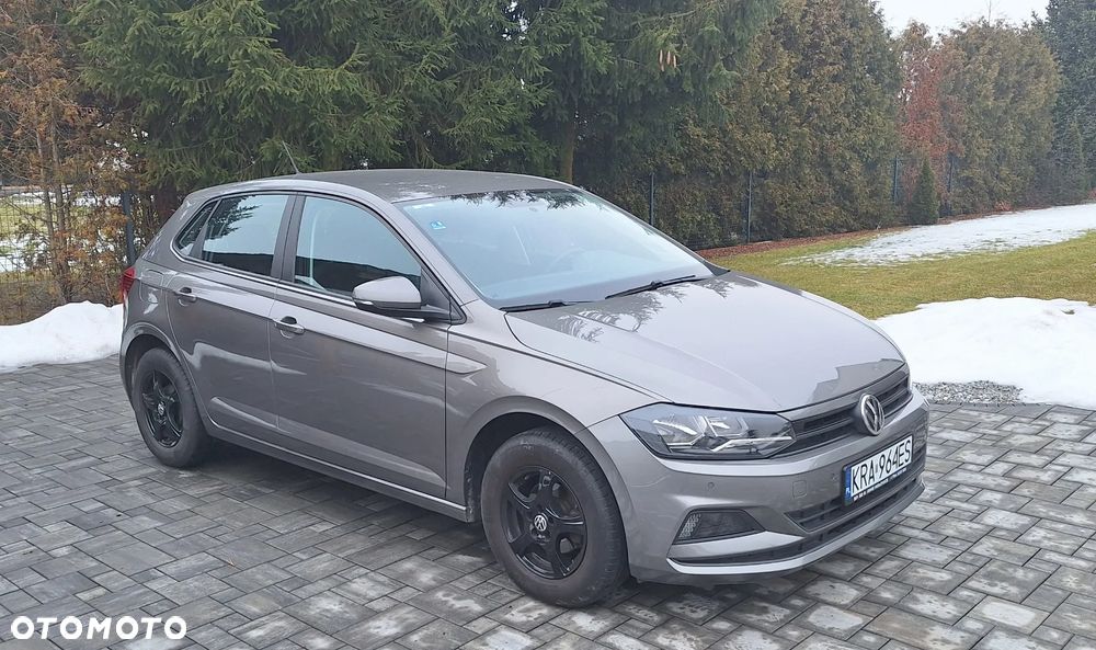 Volkswagen Polo - 2