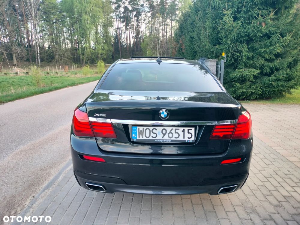BMW Seria 7 740d - 4