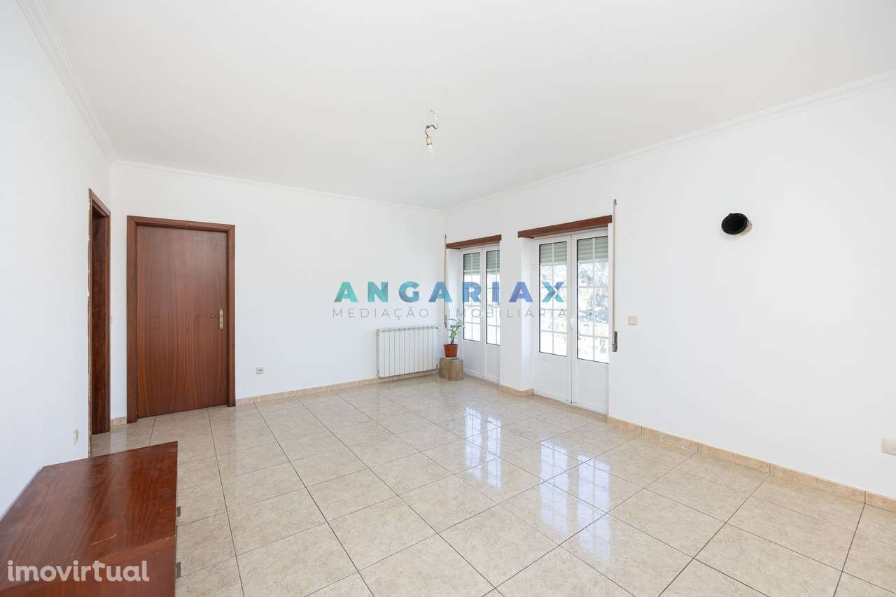 ANG987 - Prédio para Venda em Pedreiras, Porto de Mós, Leiria - Grande imagem: 5/39