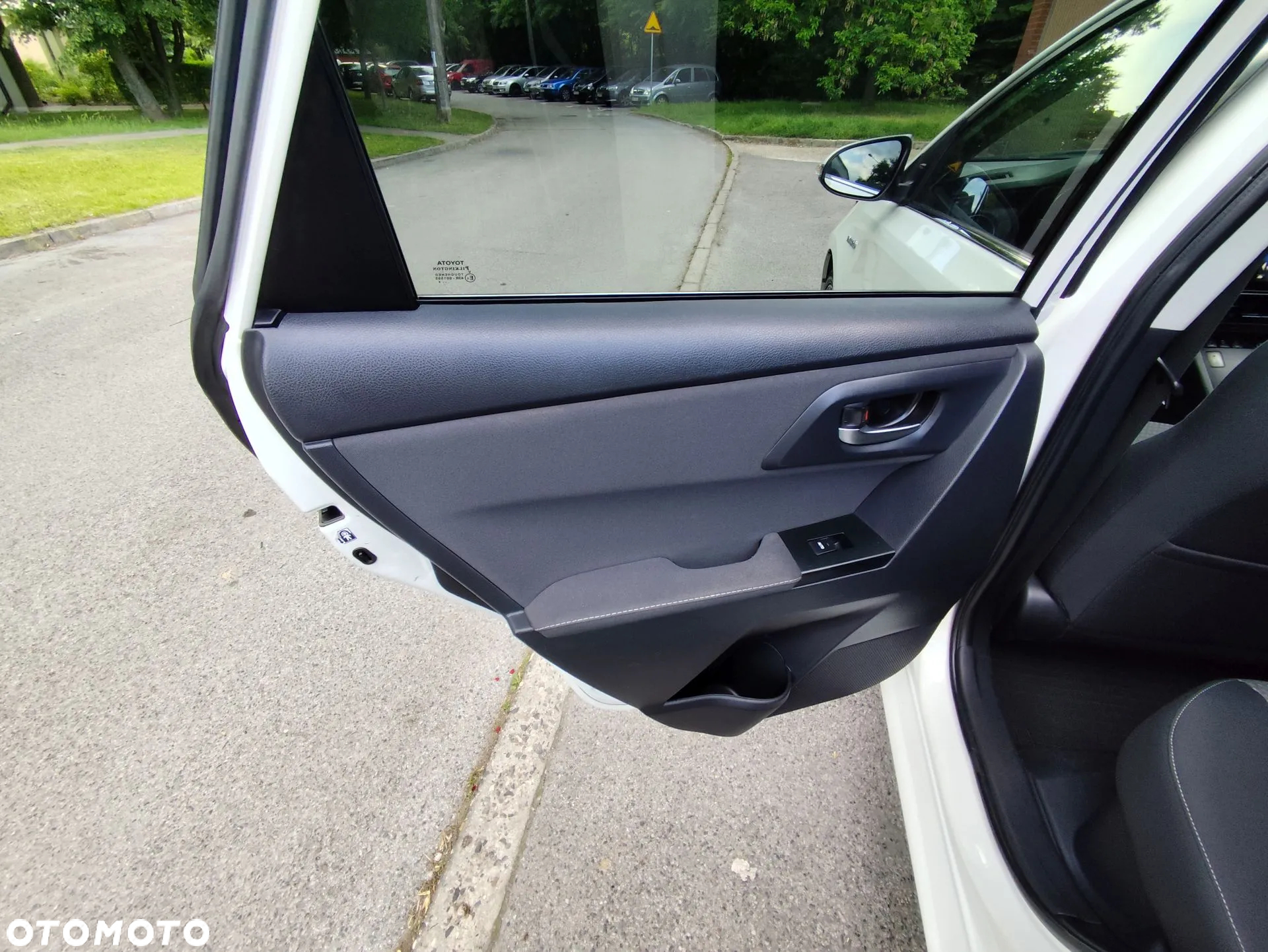 Toyota Auris - 22