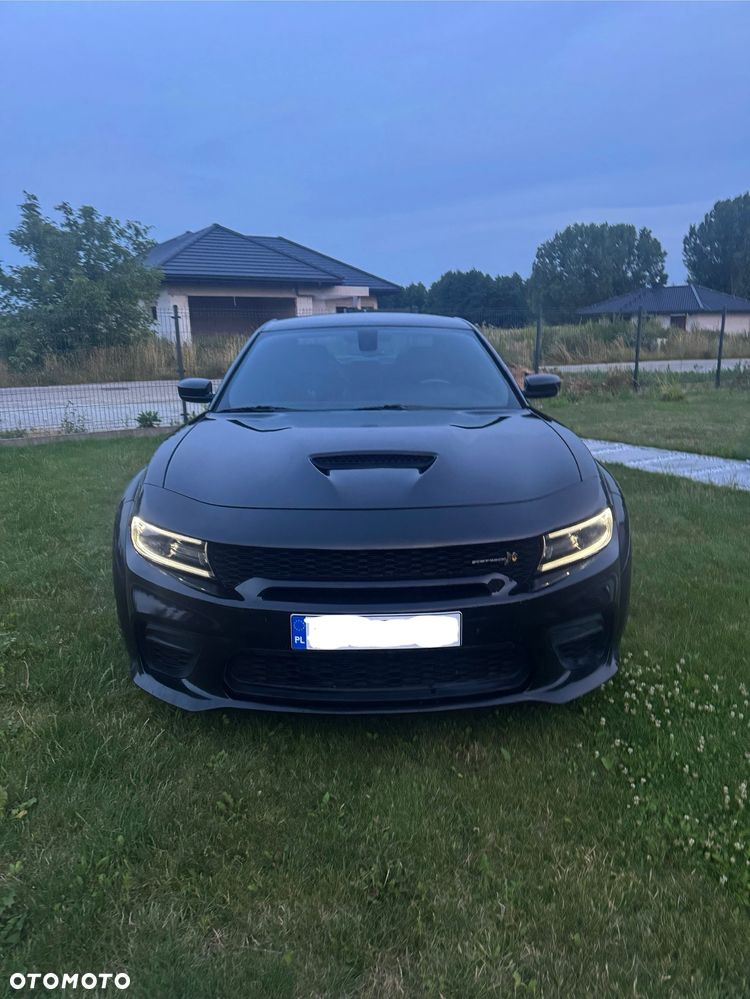 Dodge Charger 6.4 Scat Pack Widebody - 16