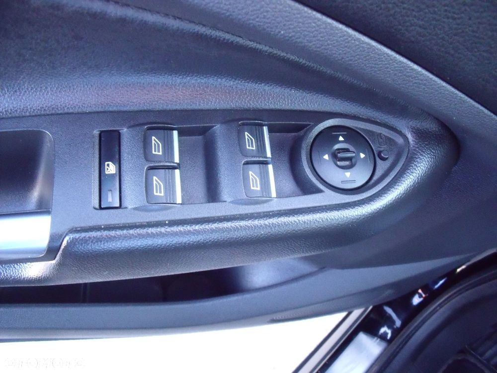 Ford Kuga 1.5 EcoBoost 2x4 Individual - 30