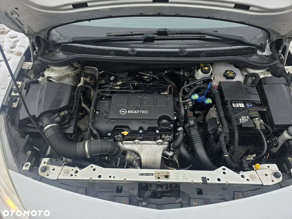 Opel Astra 1.4 Turbo Cosmo - 17