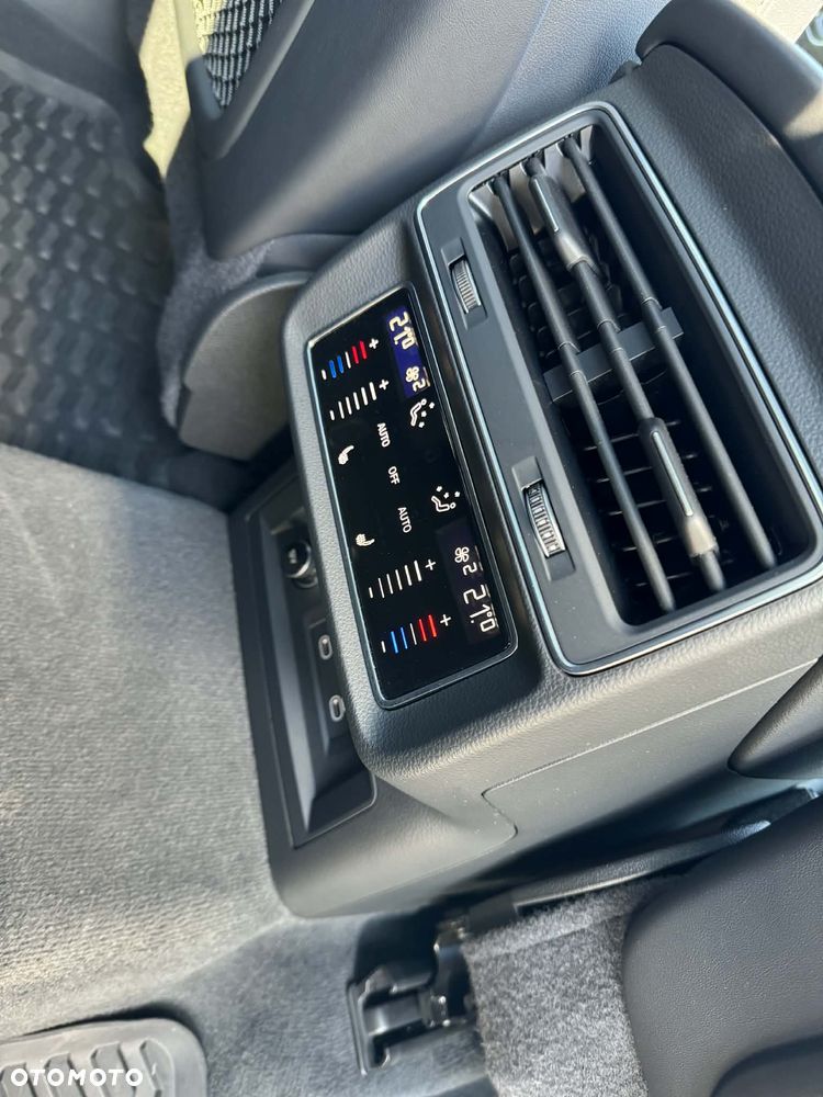 Audi Q7 55 TFSI quattro tiptronic S line - 13