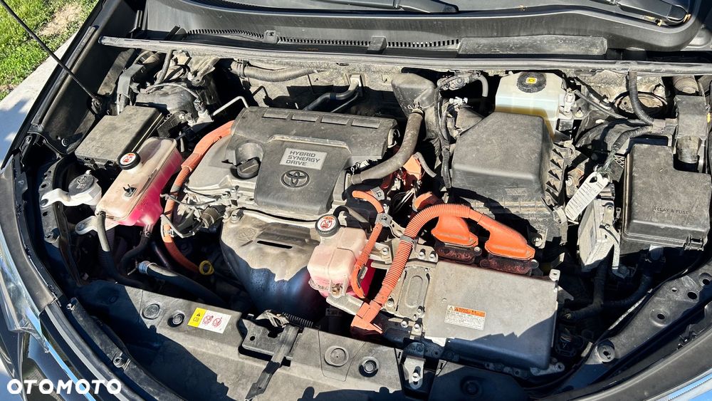Toyota RAV4 Hybrid Premium 4x2 - 13