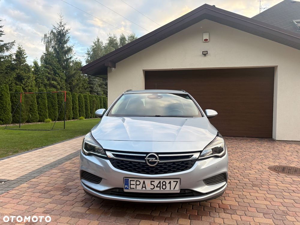 Opel Astra - 4