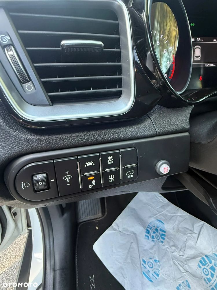 Kia XCeed 1.4 T-GDI OPF DCT7 JBL SOUND EDITION - 32