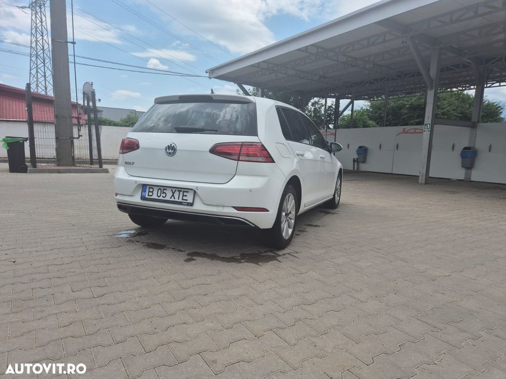 Volkswagen Golf ver-1-0-etsi-dsg-mhev-life - 4