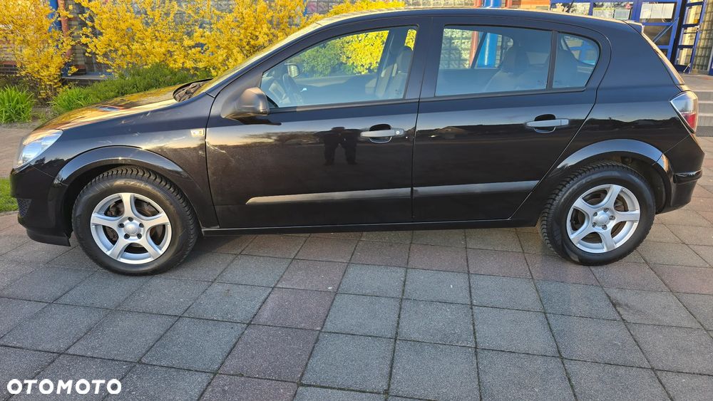 Opel Astra - 2