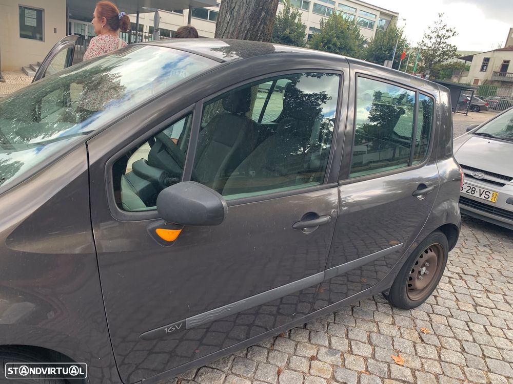 Renault Modus 1.2 Confort - 2