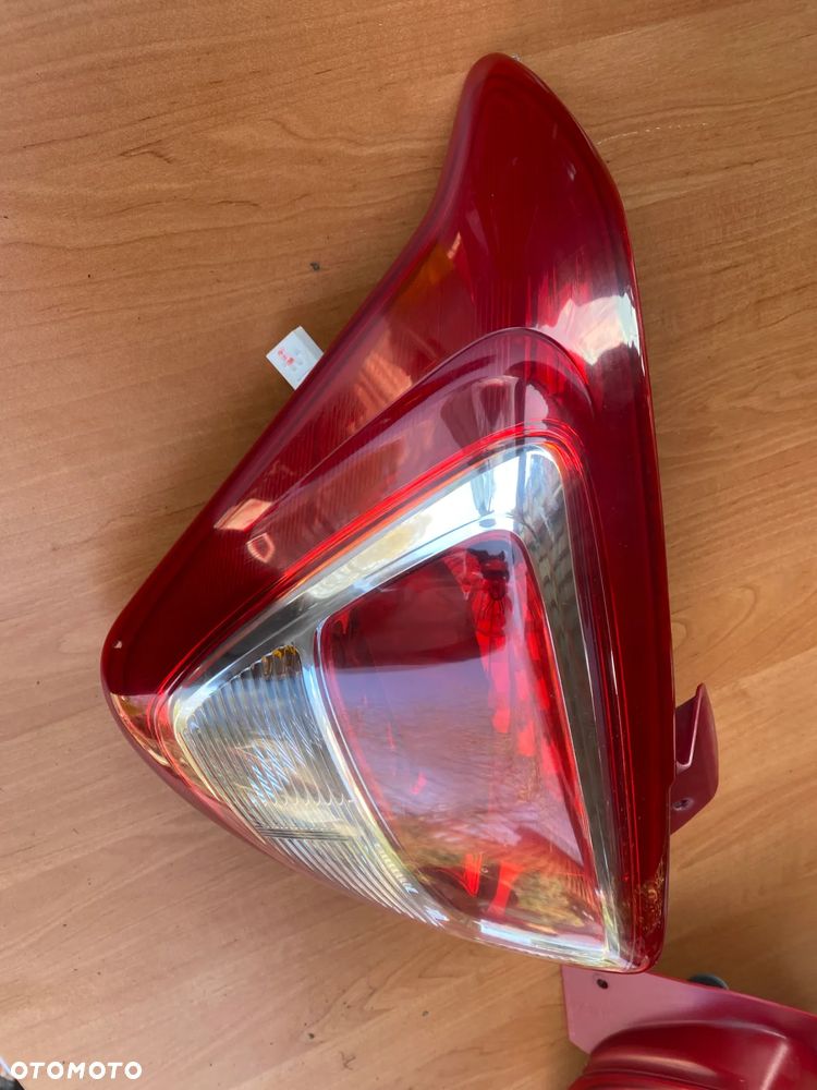 LAMPA TYŁ TYLNA PRAWA LUB LEWA HYUNDAI I10 II - 4