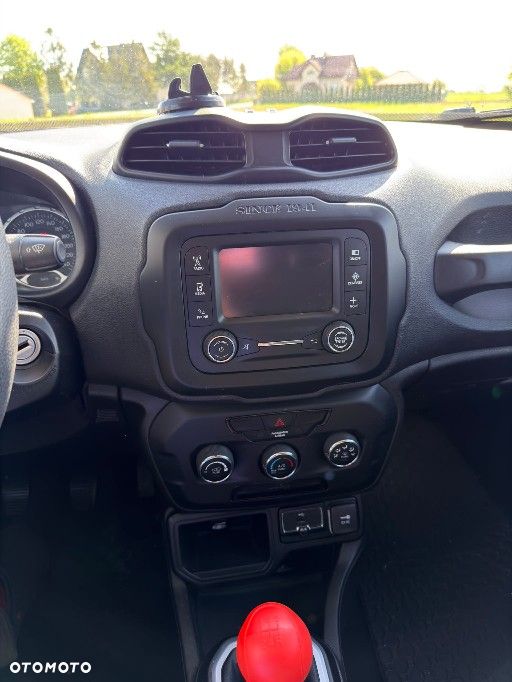 Jeep Renegade 1.6 E-TorQ Sport FWD - 9