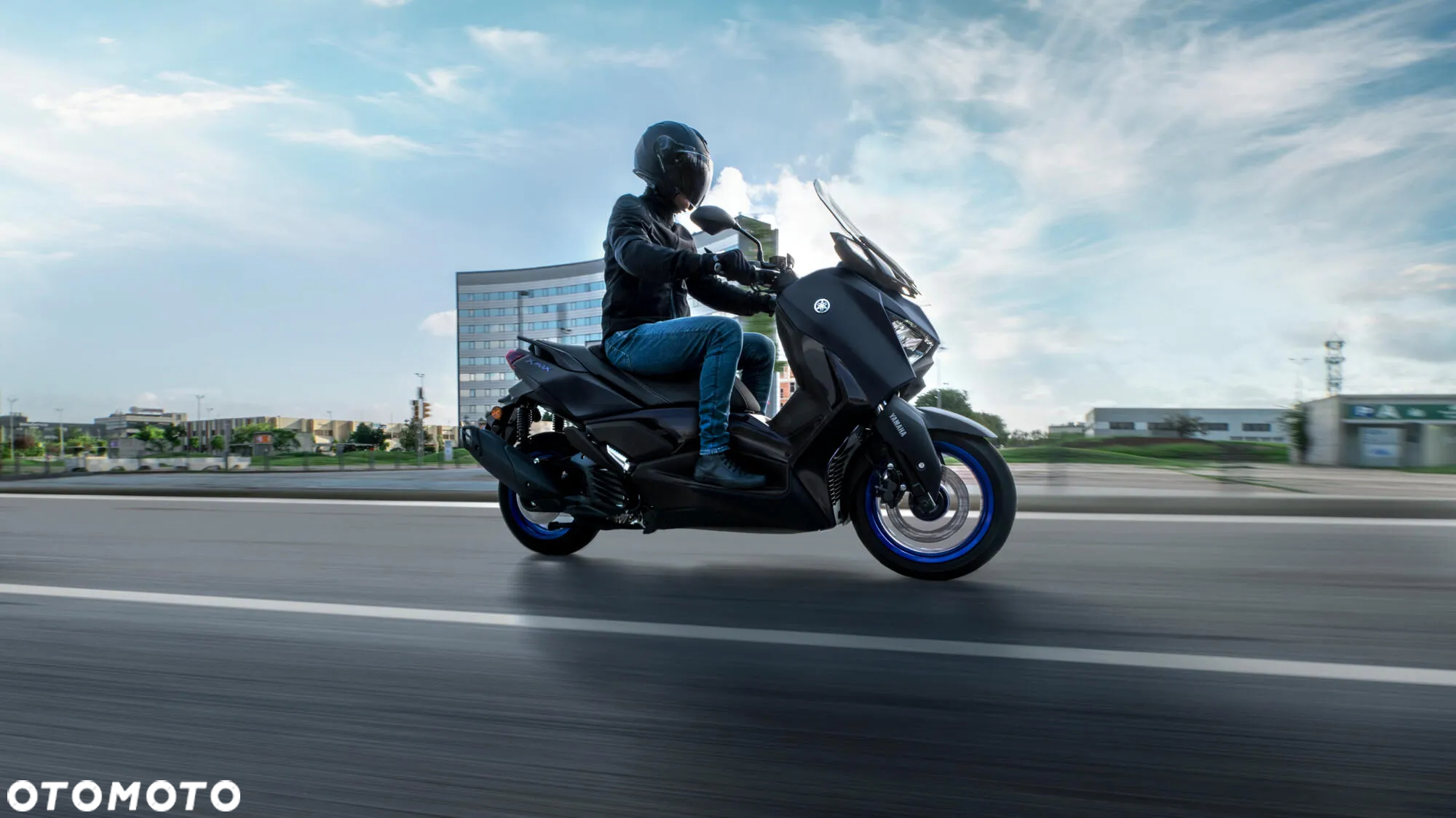 Yamaha X-max - 3
