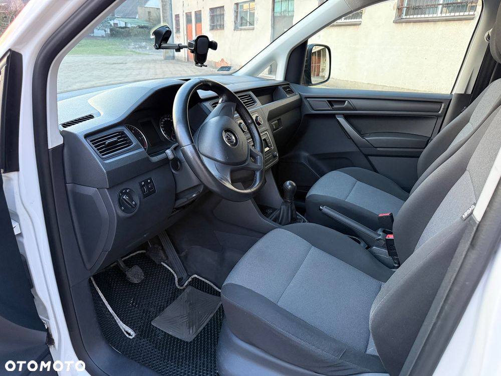 Volkswagen Caddy - 9