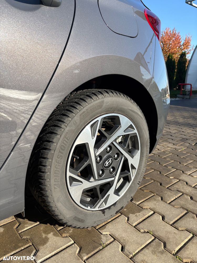 Hyundai i30 1.5 96CP M/T Highway - 13