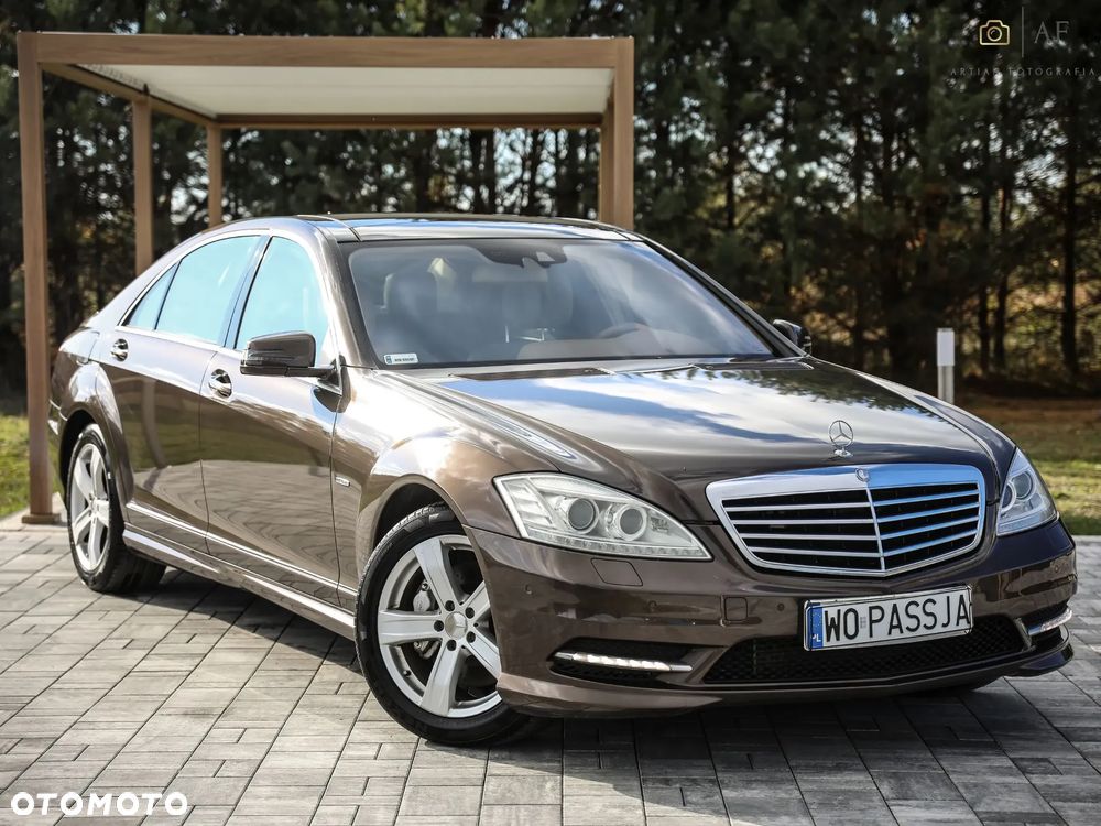 Mercedes-Benz S-Class 2009 photo 2