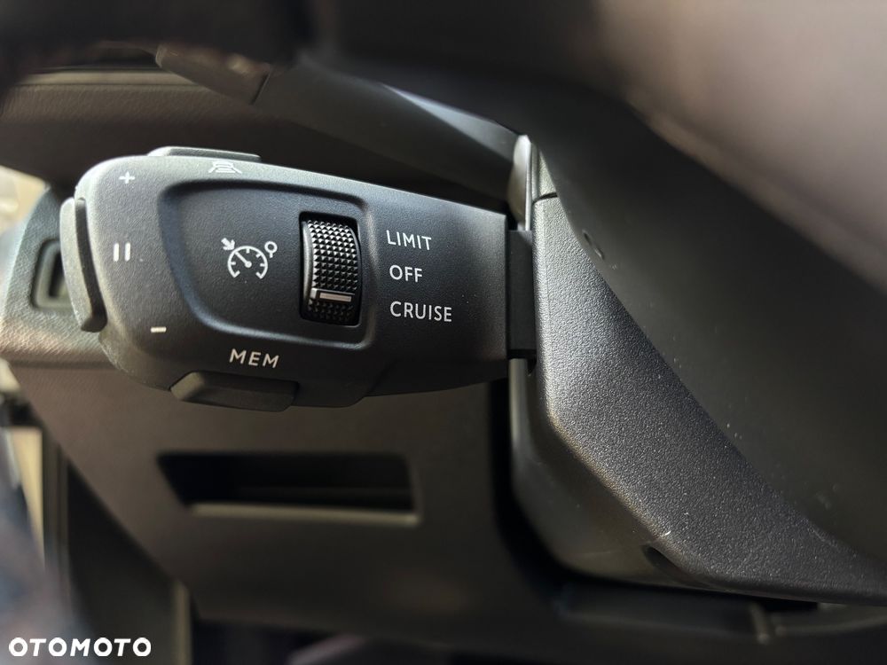 Peugeot 5008 1.5 BlueHDi GT S&S EAT8 - 30