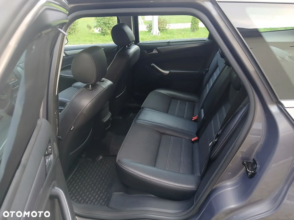 Ford Mondeo - 21