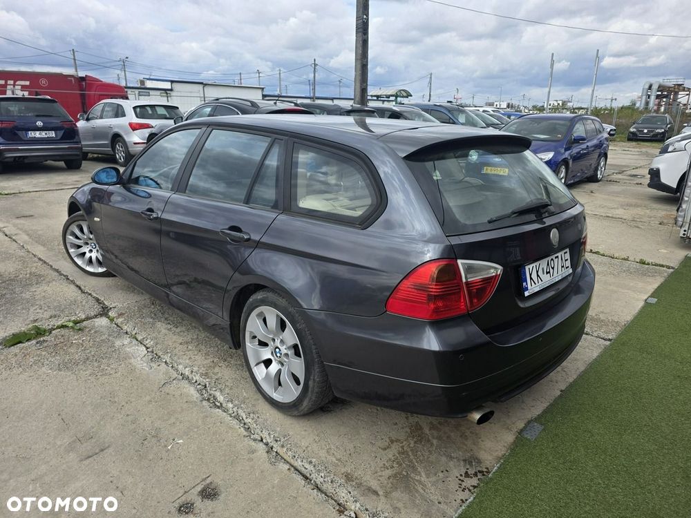 BMW Seria 3 - 7