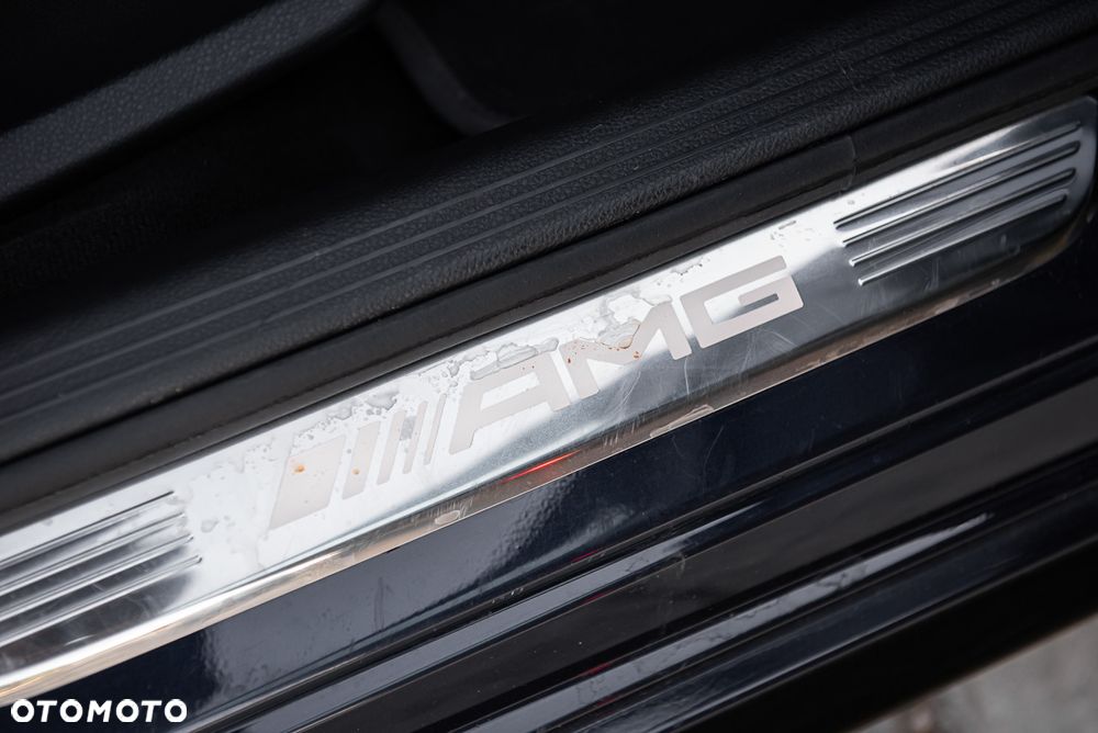 Mercedes-Benz Klasa C AMG 43 4Matic 9G-TRONIC - 33
