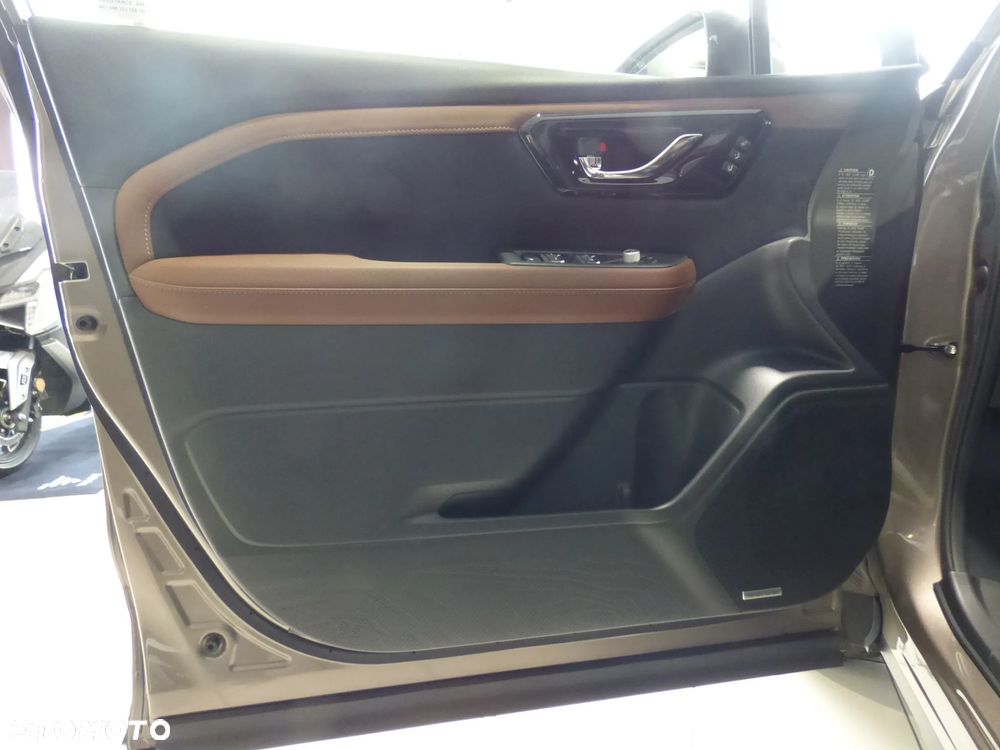 Subaru Forester 2.0i-L Platinum (EyeSight) Lineartronic - 9