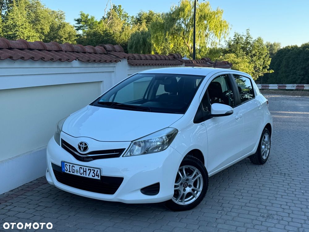 Toyota Yaris - 4