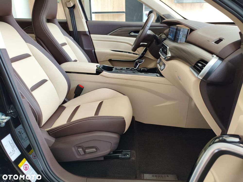 Bestune T77 1.5T Elegance DCT - 9