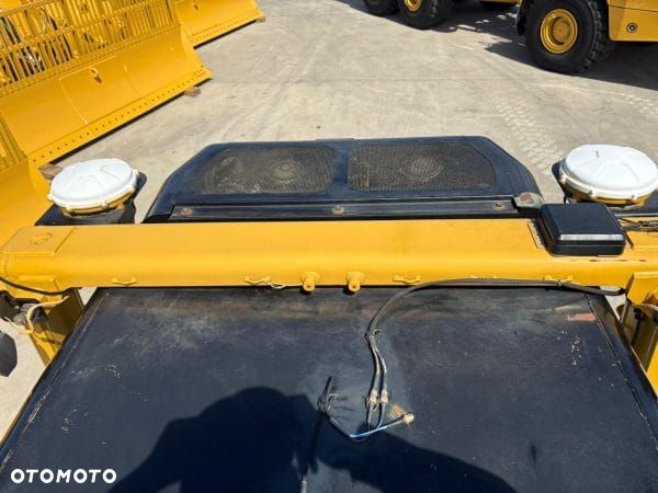 Caterpillar D6N - 4