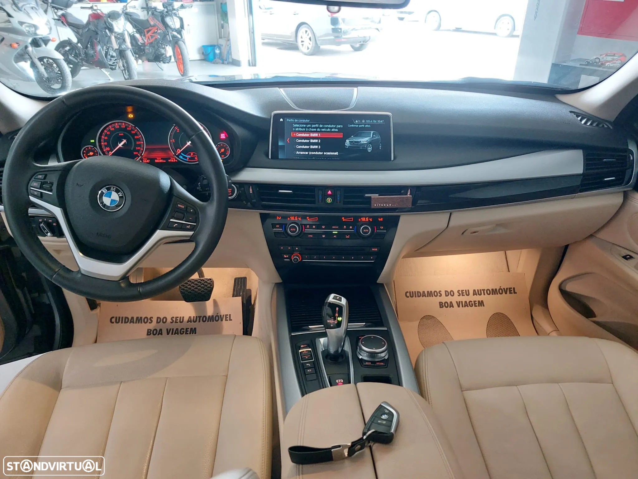 BMW X5 25 d sDrive Comfort 7L - 16