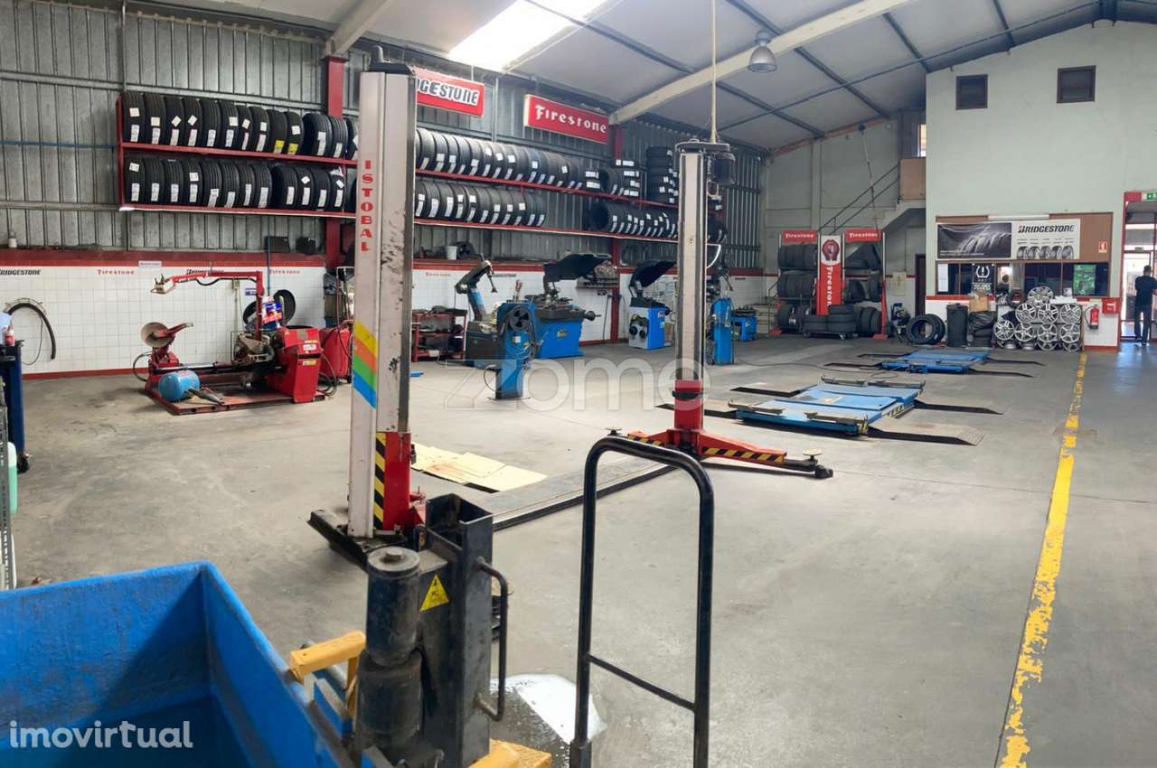TRESPASSE de Armazém - Oficina de Pneus | Oliveira do Bairro - Grande imagem: 3/18