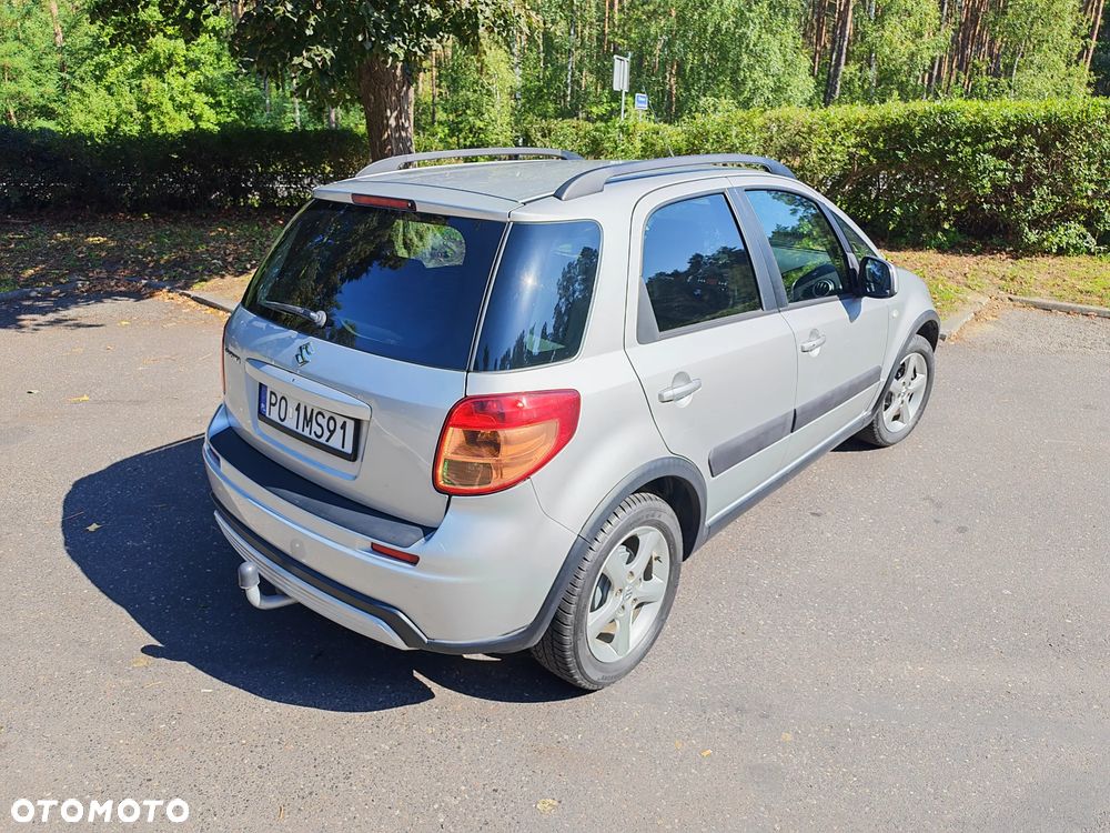 Suzuki SX4 1.6 GS / Premium - 7