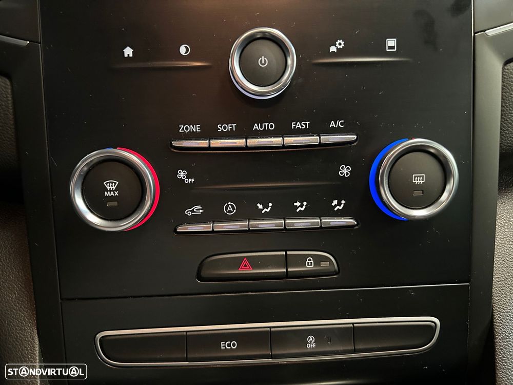 Renault Mégane 1.5 Blue dCi Limited - 26