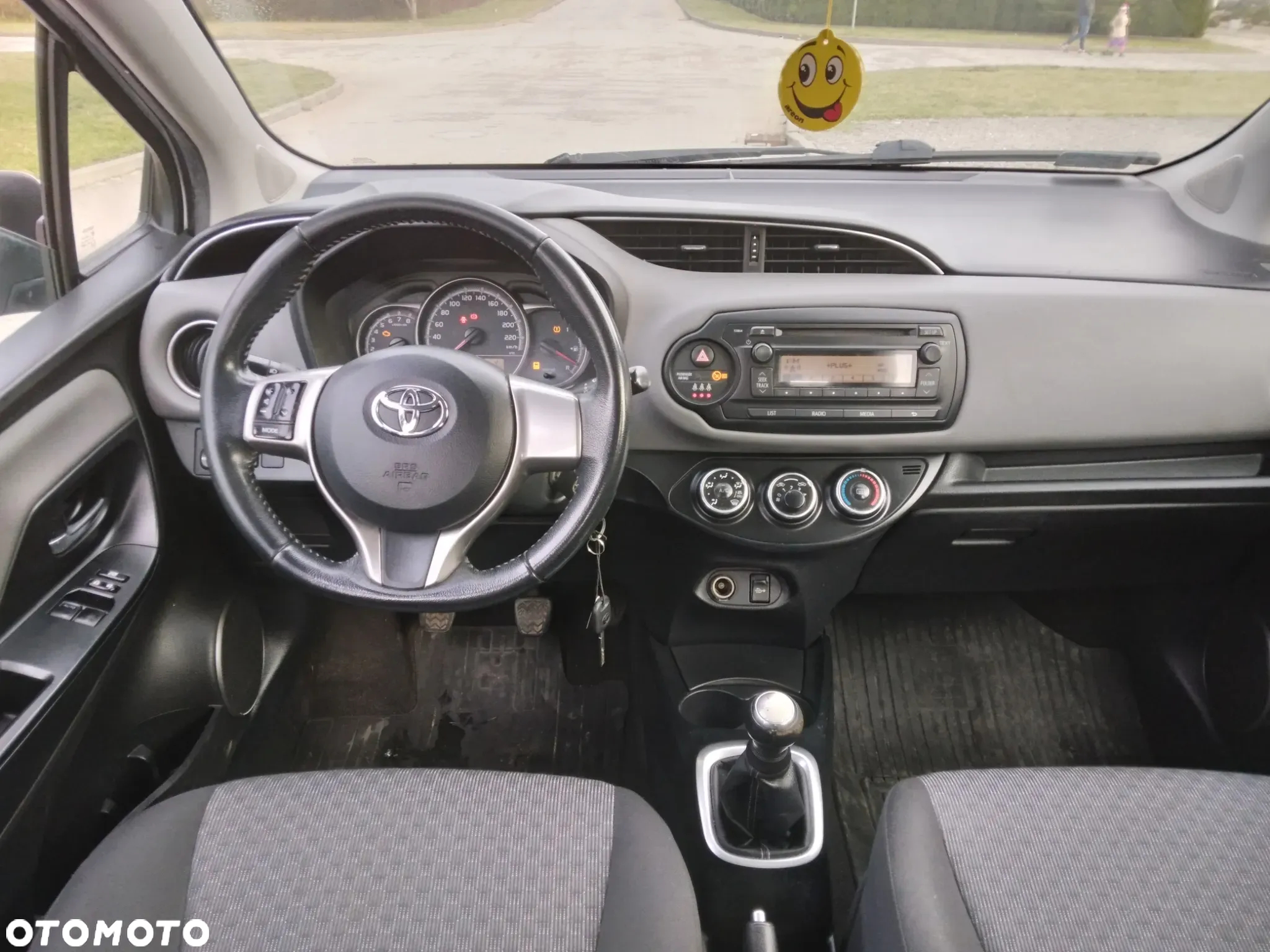Toyota Yaris 1.0 Active - 9