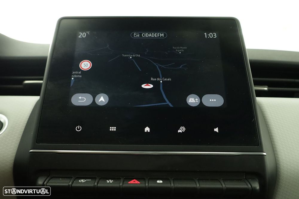 Renault Clio 1.0 TCe Techno Bi-Fuel - 11