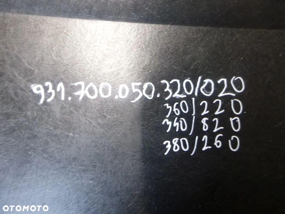fendt vario 930 933 936 927 błotnik tył prawy nadkole oryg - 3