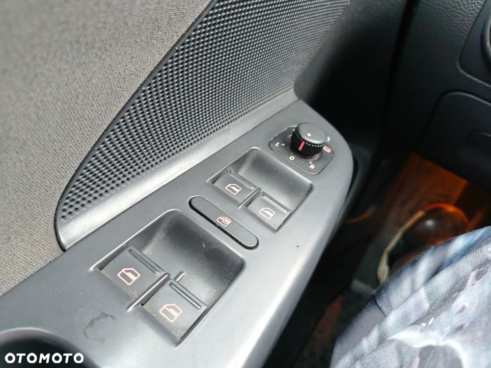 Volkswagen Passat 1.9 TDI Comfortline - 20