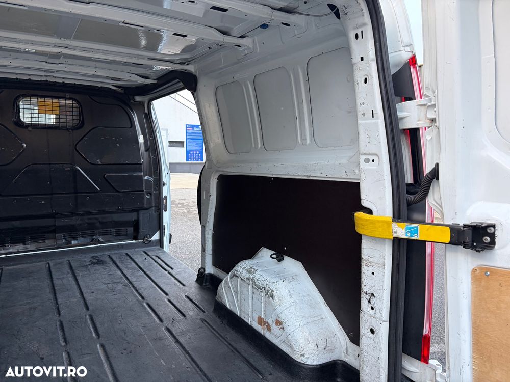 Ford Transit Custom - 7