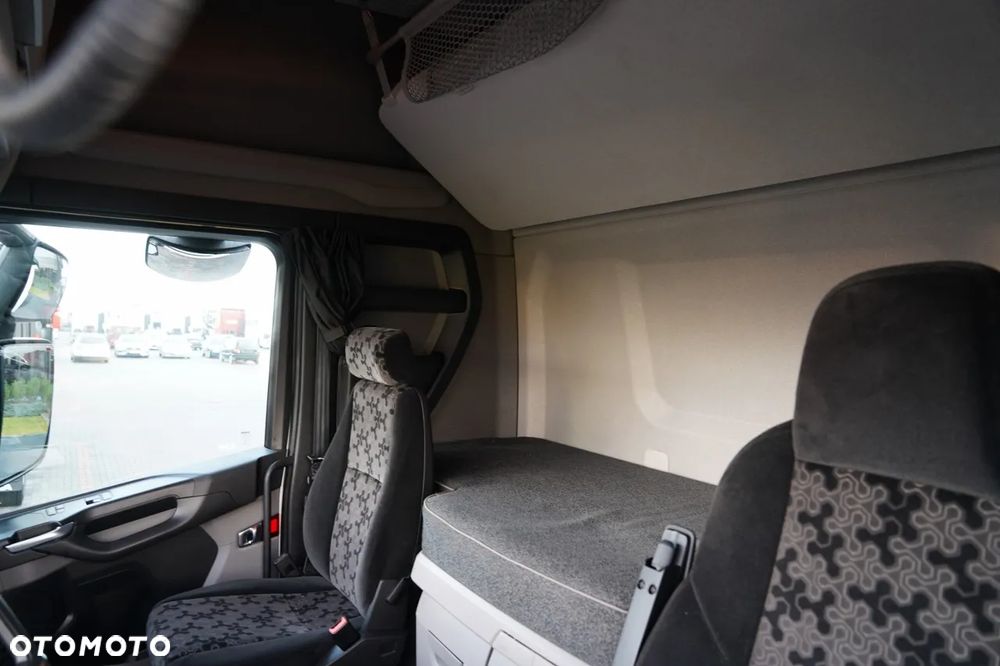 Scania R 450 / KLIMA POSTOJOWA / RETARDER / PO ZŁOTYM KONTRAKCIE / - 25