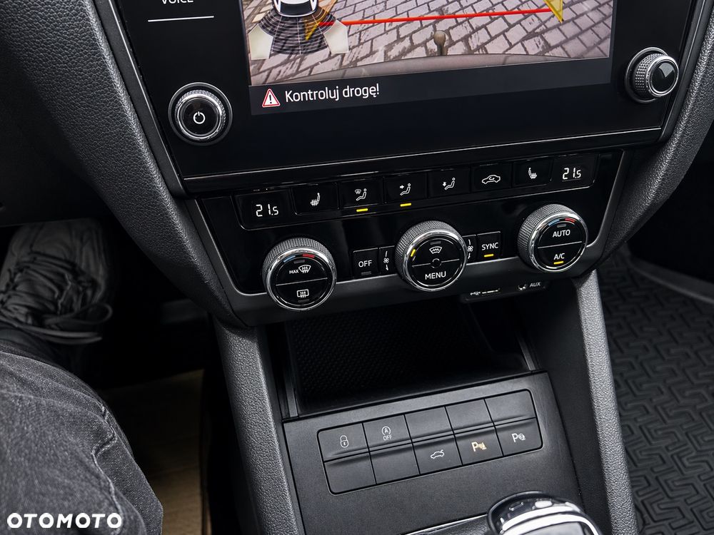 Skoda Octavia 1.6 TDI Ambition DSG - 15