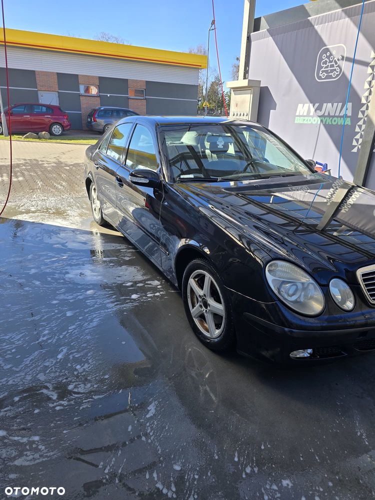 Mercedes-Benz Klasa E - 9
