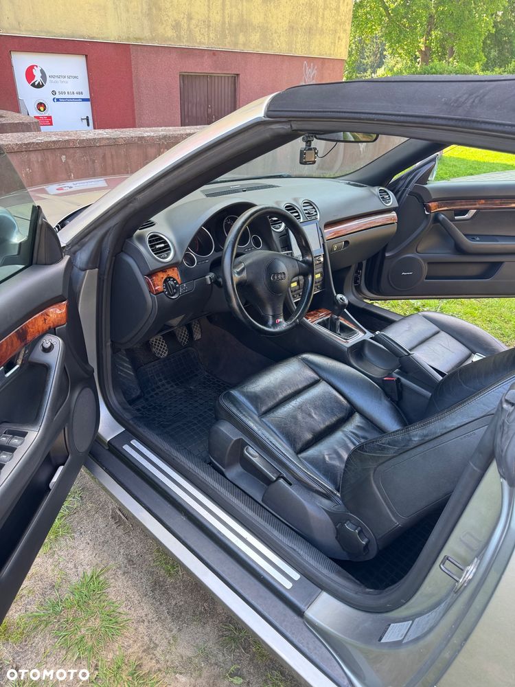 Audi A4 Cabrio - 11