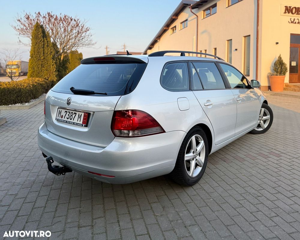 Volkswagen Golf 1.6 TDI BlueMotion Technology Cup - 5