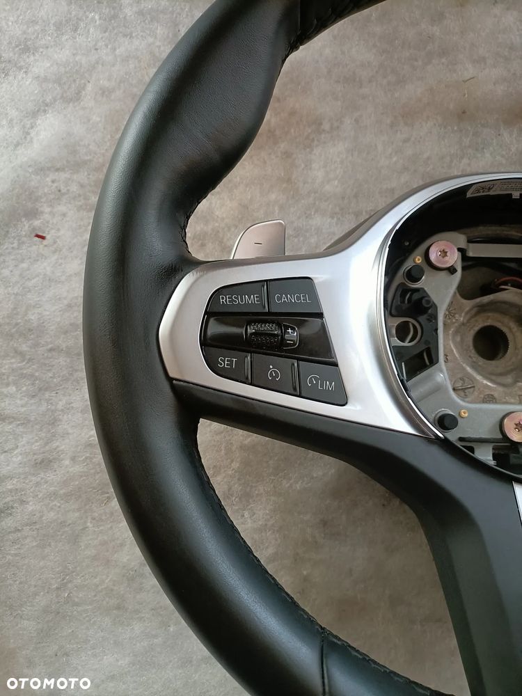 KIEROWNICA M-PAKIET BMW G30 G31 G05 G06 G02 - 2