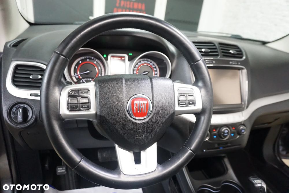 Fiat Freemont 2.0 Multijet 16V DPF Automatik Allrad Black Code - 21