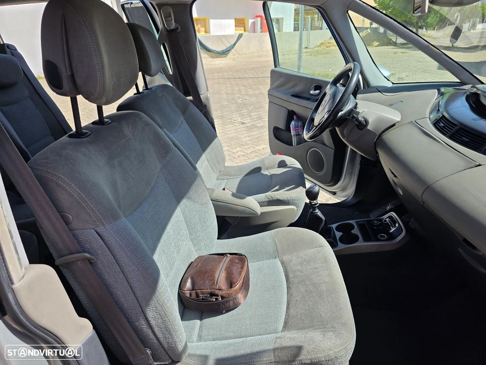 Renault Espace 2.2 dCi Dynamique 5L - 7