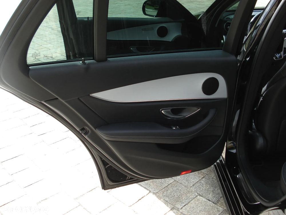 Mercedes-Benz Klasa E 220 d 9G-TRONIC Avantgarde - 15