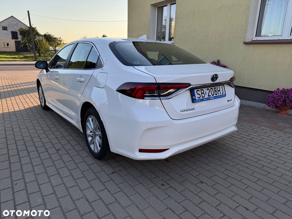 Toyota Corolla 1.8 Hybrid Style - 4