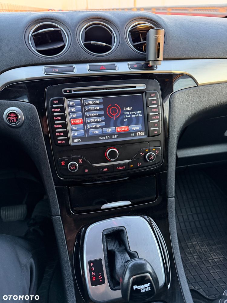 Ford S-Max 2.0 TDCi DPF Titanium - 13