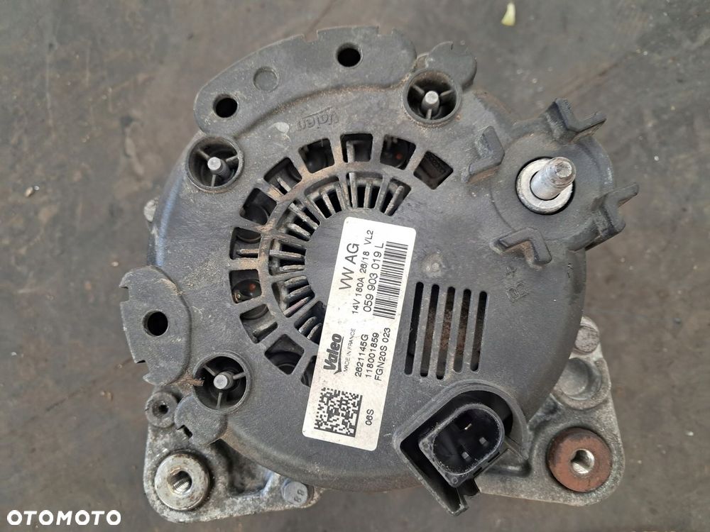 AUDI PORSCHE Alternator A6 A7 Q7 Macan 3.0 TDI 180A 059903019L