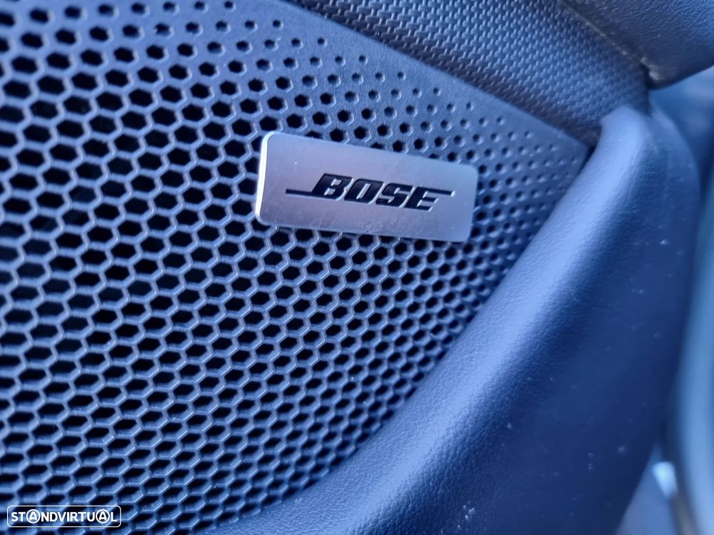 Porsche Taycan Sport Turismo Standard - 12